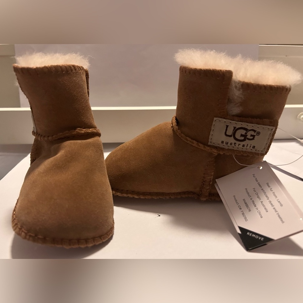 UGG Baby Erin Boots- size S (baby 2-3)